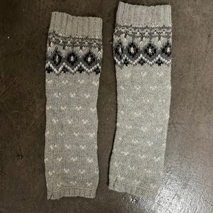 Abercrombie leg warmers